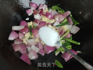 黑木耳洋葱炒蛋步骤7