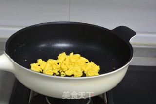 鸡蛋炒辣椒步骤4