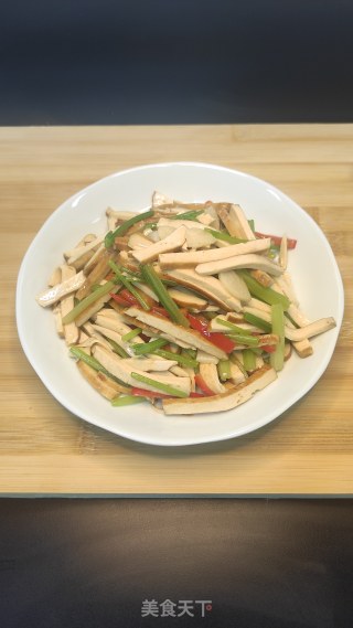 香干炒芹菜-【弹嫩可口】步骤7