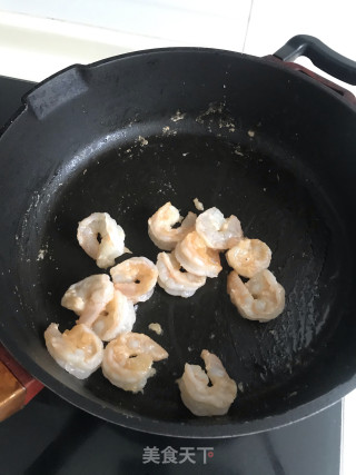 菠萝黄瓜虾仁步骤5