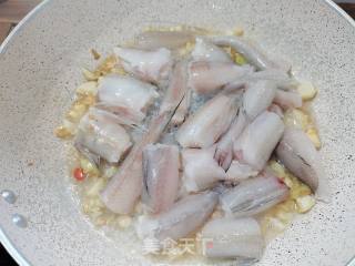 豆腐鱼烧豆腐步骤4