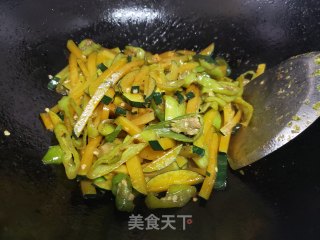 尖椒炒南瓜步骤5