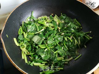 蒜香腐乳红薯叶步骤4