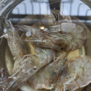 肉馅鲜虾丝瓜盅步骤1