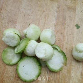 肉馅鲜虾丝瓜盅步骤6