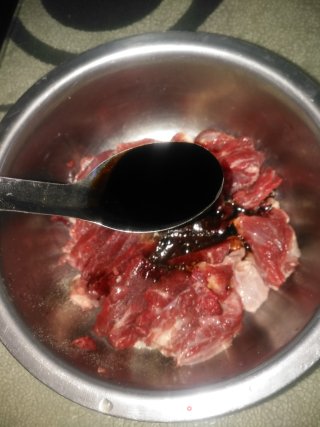 网红洋葱炒牛肉步骤3