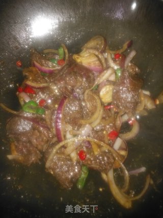 网红洋葱炒牛肉步骤13