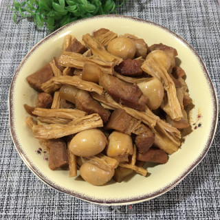 腐竹鹌鹑蛋烧肉步骤10