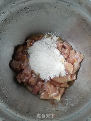 茄汁鸡肉丁步骤2