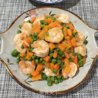 胡萝卜豌豆炒虾仁步骤9