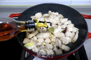 浓香入味的五花肉炖干笋尖步骤9