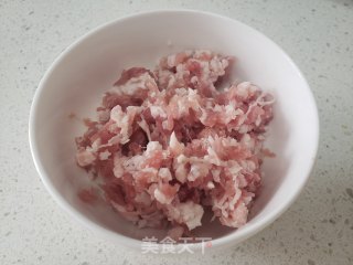 尖椒炒肉末步骤2