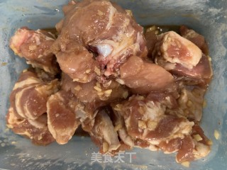 豆豉蒜蓉蒸排骨步骤1