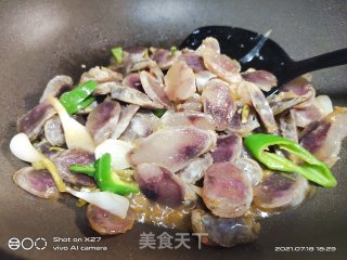 香肠炒酸豆角步骤5