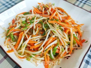 豆芽炒三丝步骤13