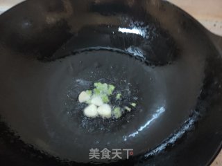 白玉菇炒丝瓜步骤6
