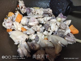 腐乳香菇烧鸡肉步骤4