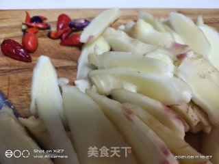 鸭肉烧苦瓜步骤1