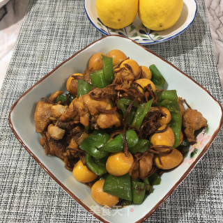 虫草花鹌鹑蛋烧鸡腿步骤11