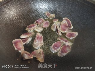 葫芦瓜烧香肠步骤2