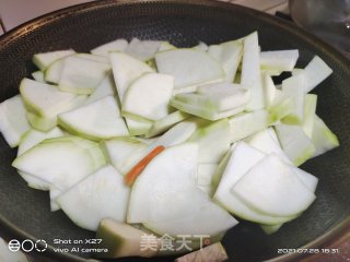 葫芦瓜烧香肠步骤3