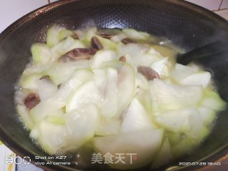 葫芦瓜烧香肠步骤6
