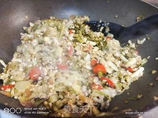 肉末炒酸豆角糟白菜步骤7