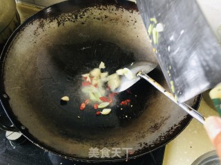 莲花菜炒粉丝步骤3