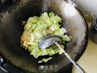 莲花菜炒粉丝步骤8