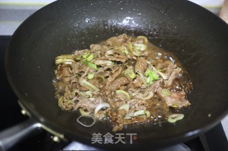 硬气开胃早餐之番茄牛肉饭步骤7