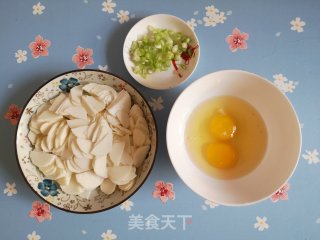 山药黑木耳炒鸡蛋步骤2