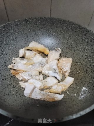 煎焗鱼腩步骤3
