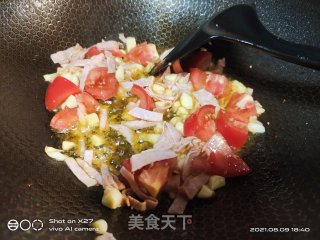 火腿炒黑豆芽步骤3