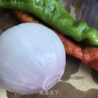 洋葱炒土豆丝步骤1