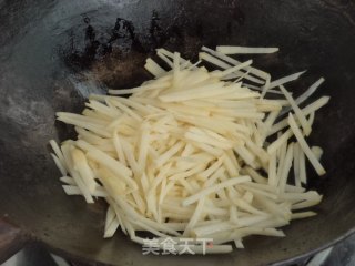 炒洋芋步骤6