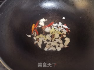 金针菇肥牛汤步骤5