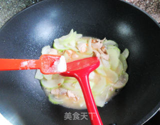 咸鸭蛋炒夜开花步骤9