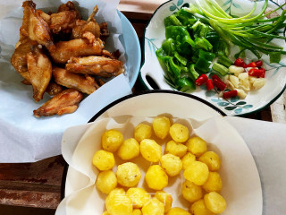 干锅鸡翅土豆步骤5