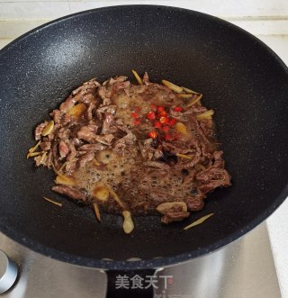 香菜梗炒牛肉步骤10