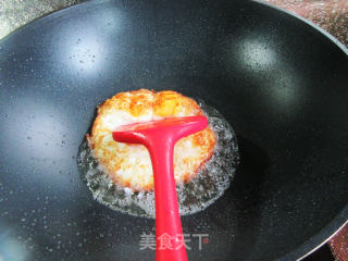 黑木耳煎鸡蛋炒洋葱步骤5