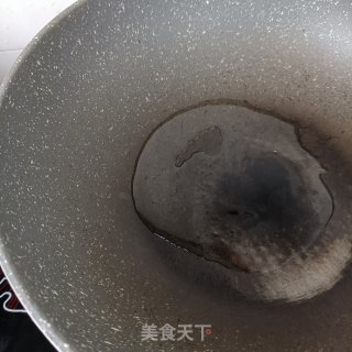 红烧回锅肉炒海鲜菇步骤8