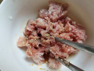 鸡蛋肉饼羹步骤1