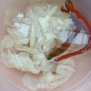 酸包菜烧肉片步骤5