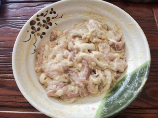 蒜香炸五花肉步骤5
