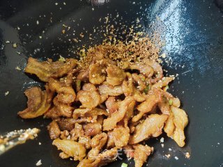 蒜香炸五花肉步骤9