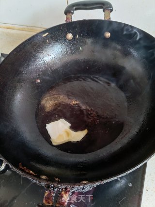 蒜香血粑步骤2