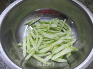 黑木耳黄瓜拌鸡胸肉步骤10