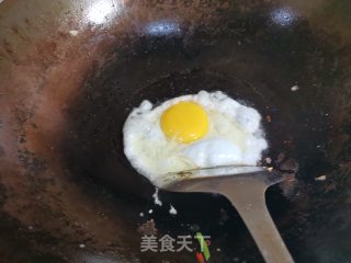 蛋炒粉步骤2