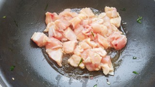蔬菜咖喱鸡步骤5