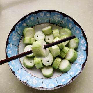 丝瓜蒜蓉开背虾步骤10